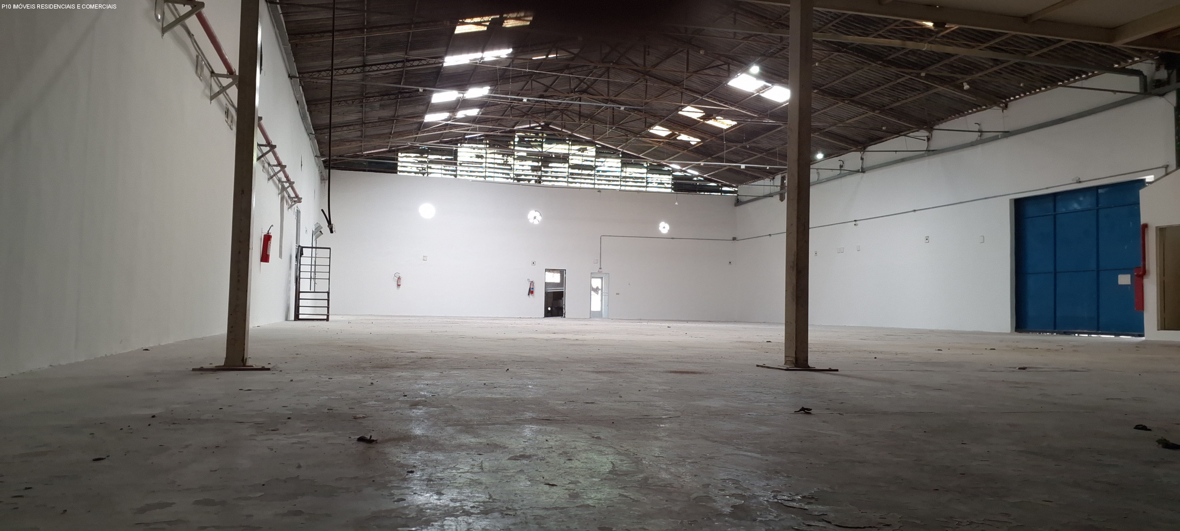 Depósito-Galpão-Armazém à venda, 2300m² - Foto 2