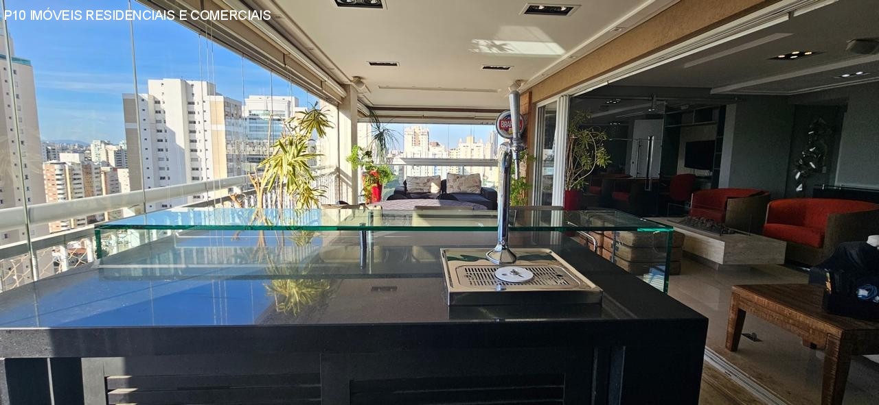 Apartamento, 3 quartos, 206 m² - Foto 2