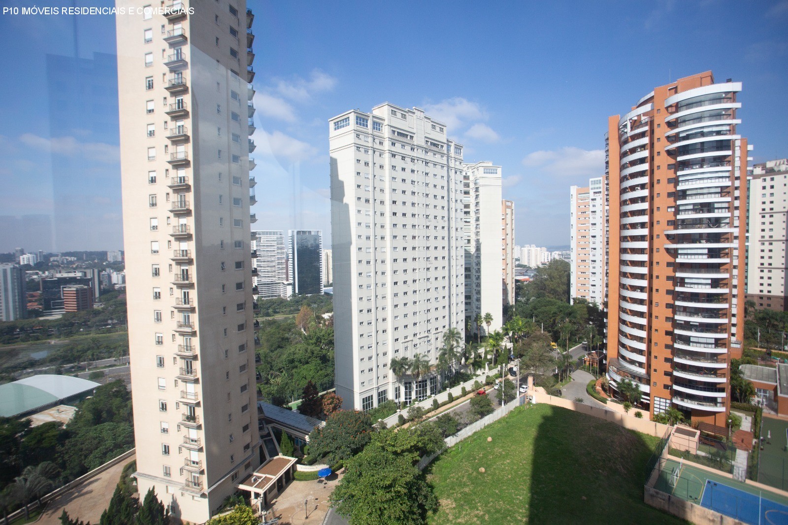Apartamento à venda com 4 quartos, 450m² - Foto 9
