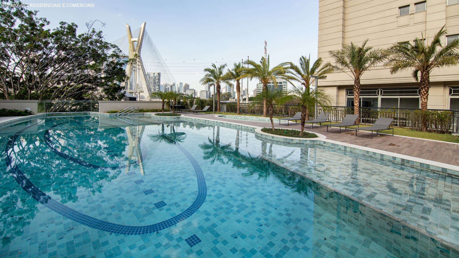Apartamento à venda com 4 quartos, 211m² - Foto 14