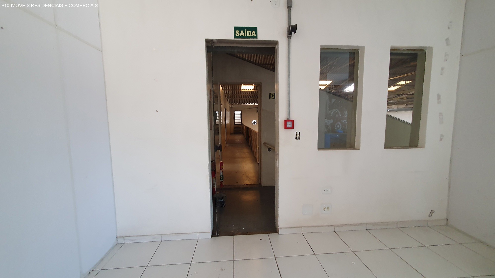 Depósito-Galpão-Armazém à venda, 2300m² - Foto 10