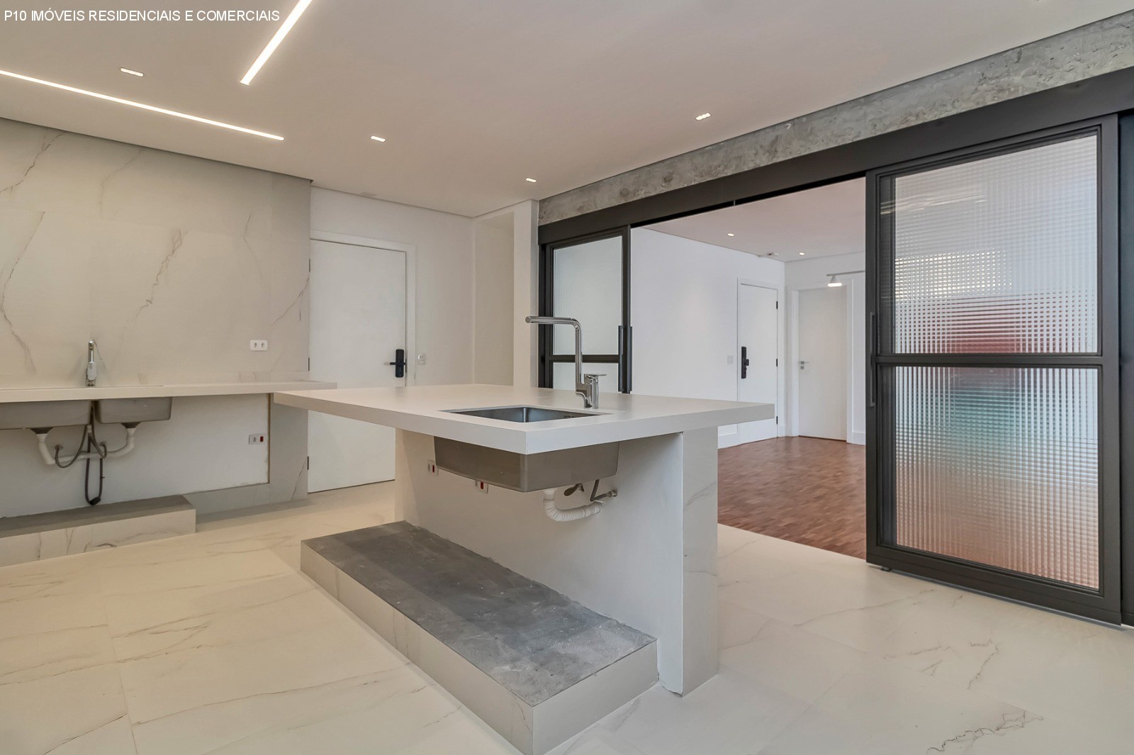 Apartamento, 3 quartos, 213 m² - Foto 4