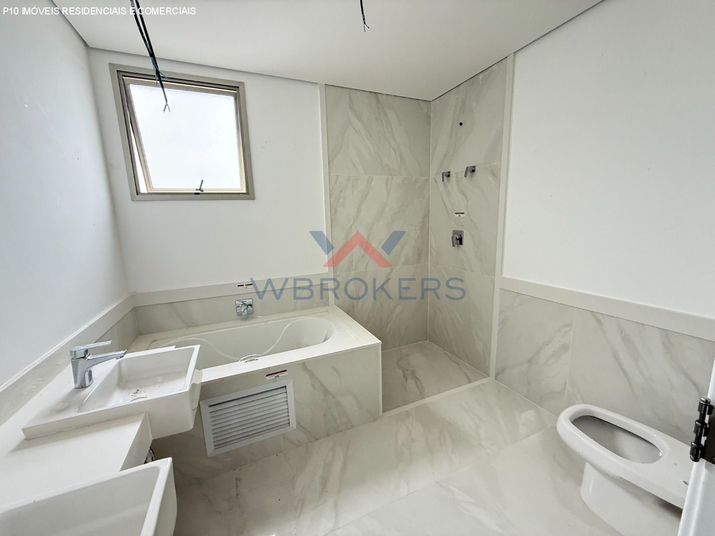 Apartamento à venda com 4 quartos, 211m² - Foto 12