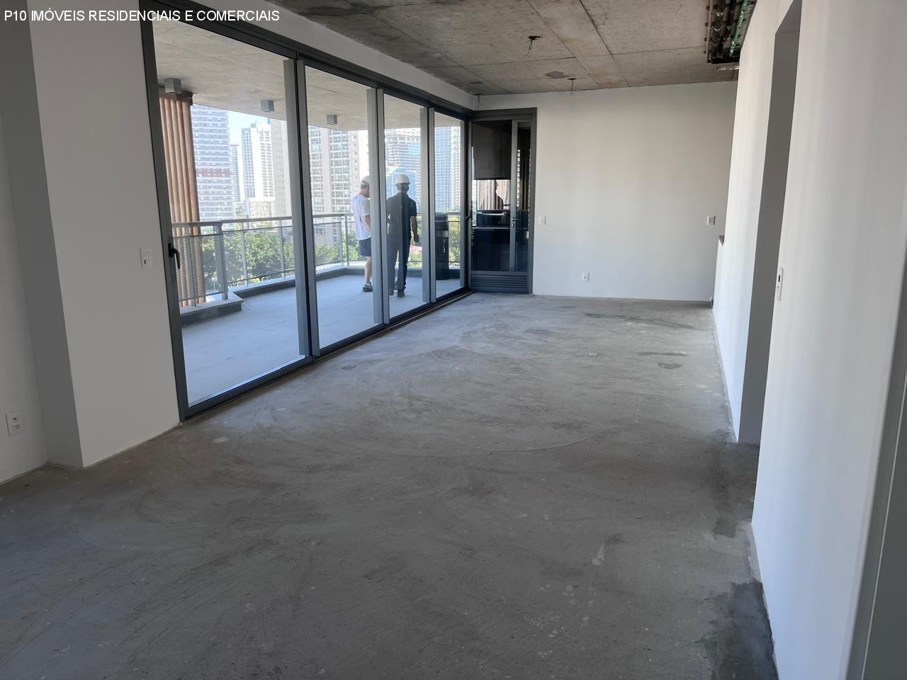 Apartamento à venda com 4 quartos, 167m² - Foto 9
