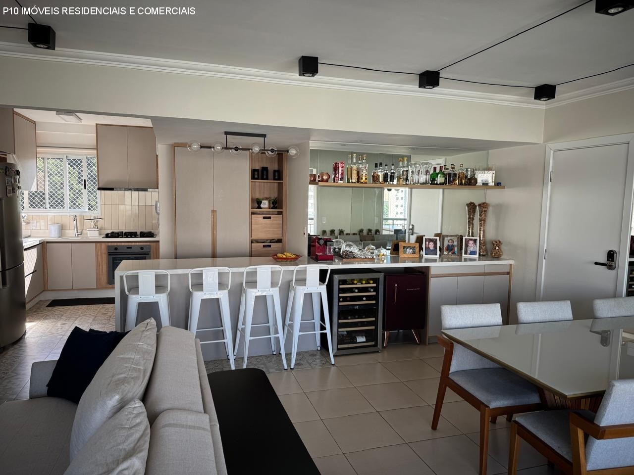 Apartamento à venda com 3 quartos, 125m² - Foto 10