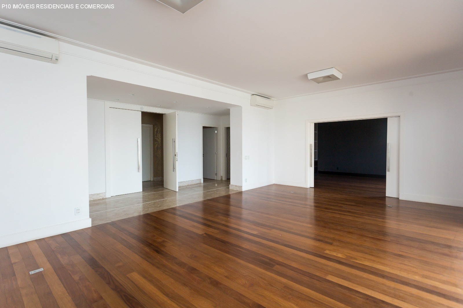 Apartamento à venda com 4 quartos, 450m² - Foto 3