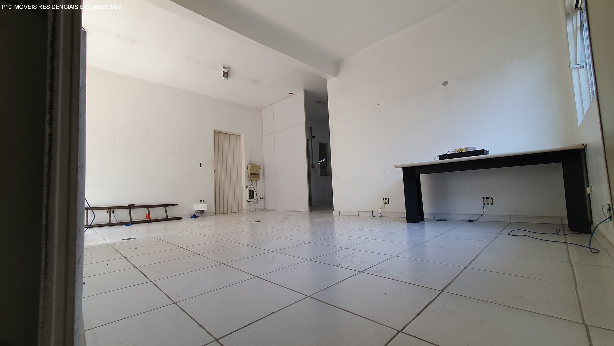 Depósito-Galpão-Armazém à venda, 2300m² - Foto 9