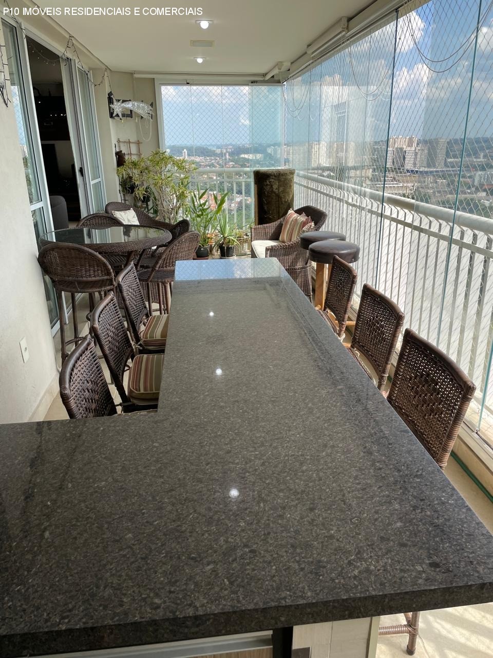Apartamento, 4 quartos, 233 m² - Foto 1