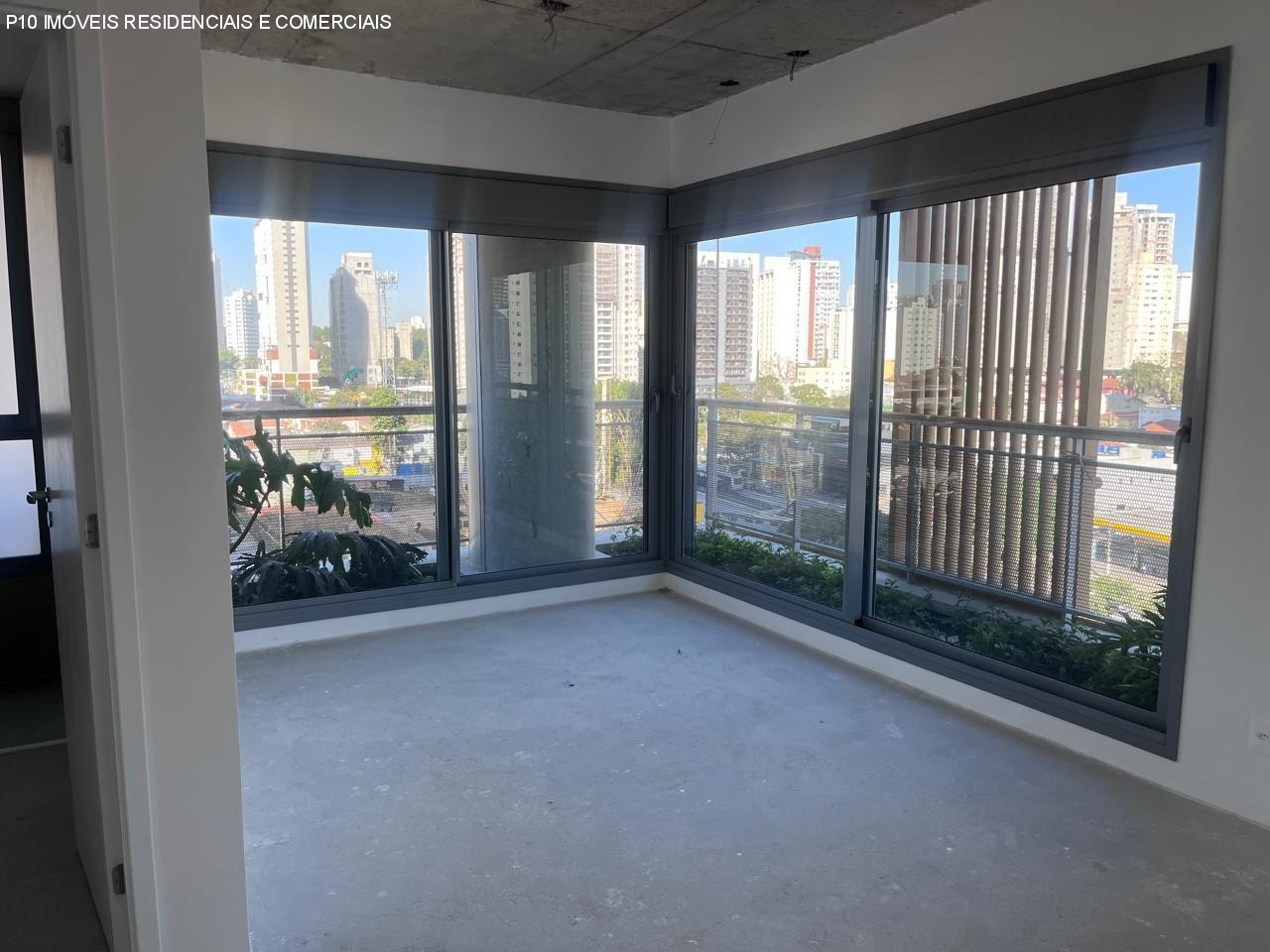 Apartamento à venda com 4 quartos, 167m² - Foto 4