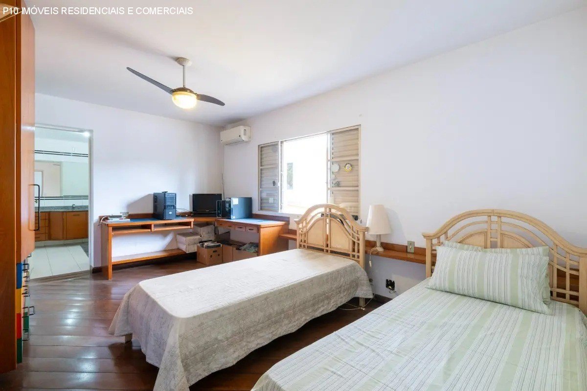 Casa à venda com 4 quartos, 417m² - Foto 32