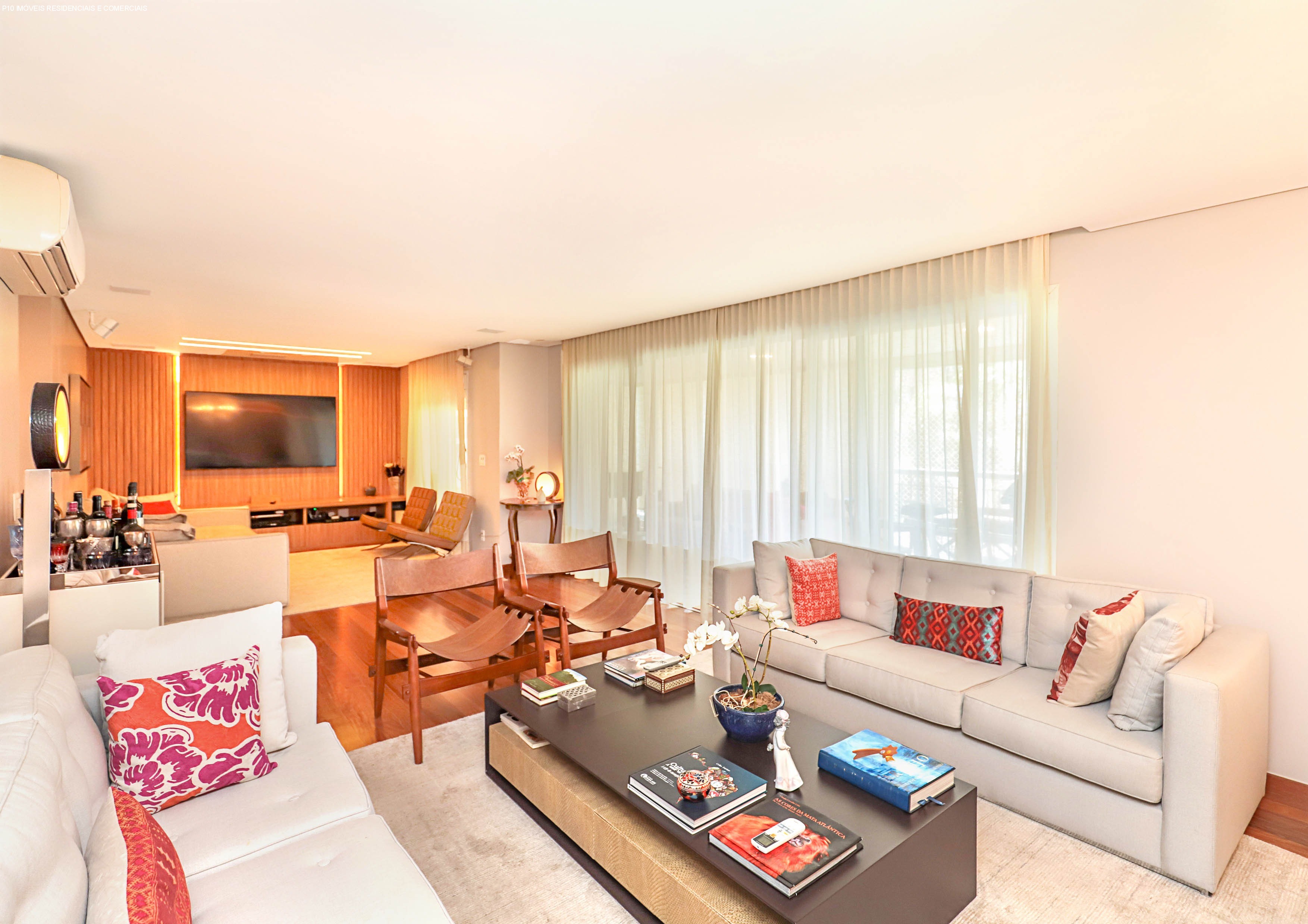 Apartamento, 3 quartos, 226 m² - Foto 4