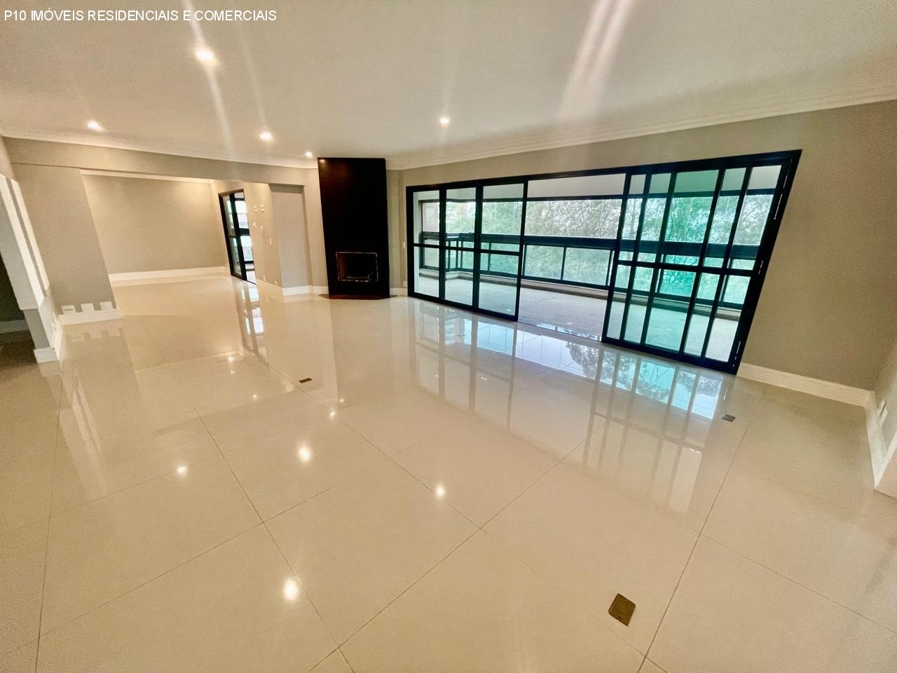 Apartamento à venda com 4 quartos, 385m² - Foto 3