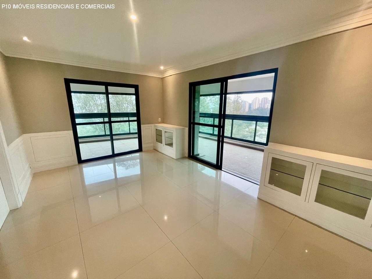 Apartamento à venda com 4 quartos, 385m² - Foto 7
