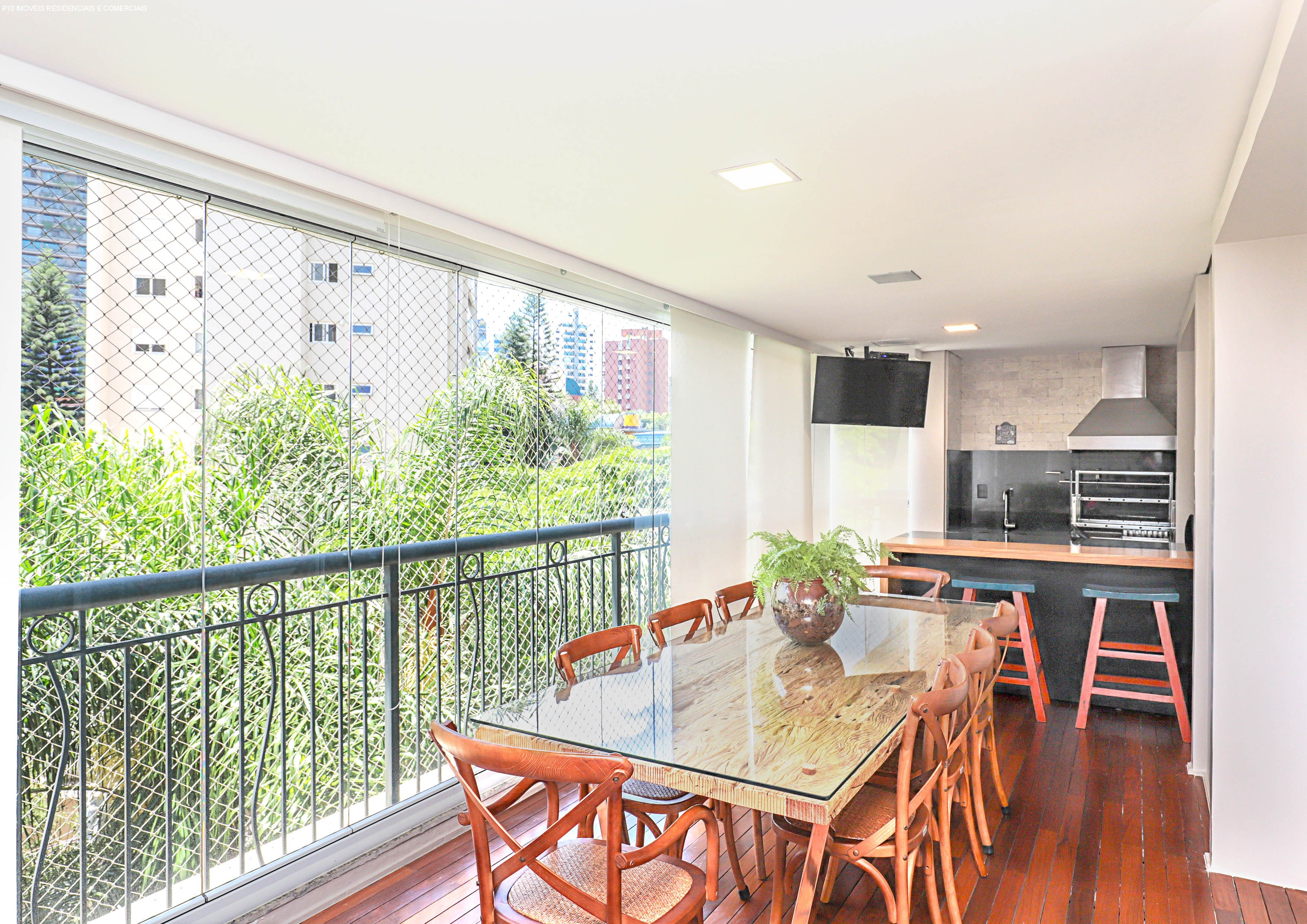 Apartamento, 3 quartos, 226 m² - Foto 1