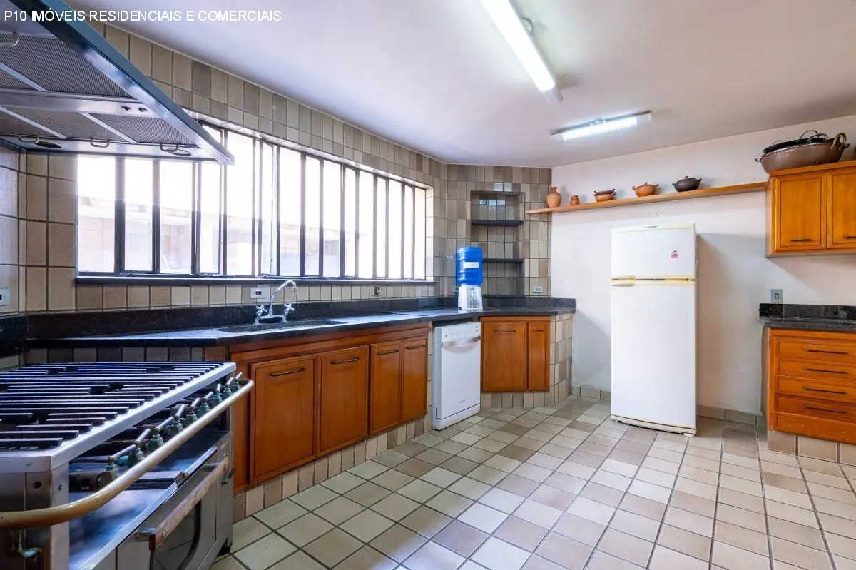 Casa à venda com 4 quartos, 417m² - Foto 26