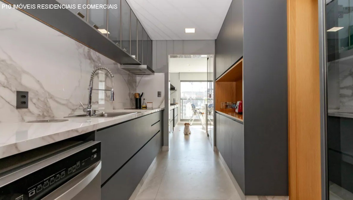 Apartamento à venda com 3 quartos, 181m² - Foto 10