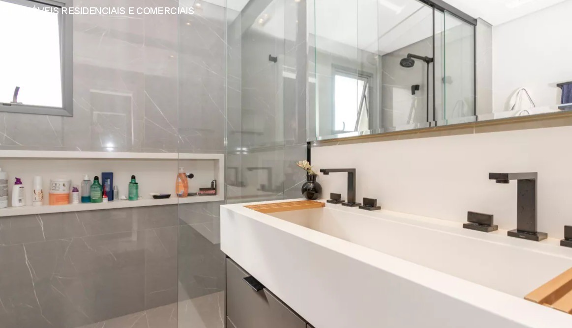 Apartamento à venda com 3 quartos, 181m² - Foto 35