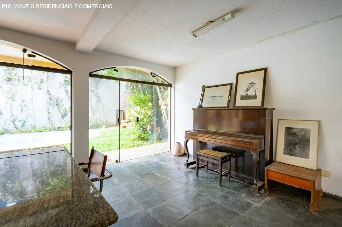 Casa à venda com 4 quartos, 417m² - Foto 5