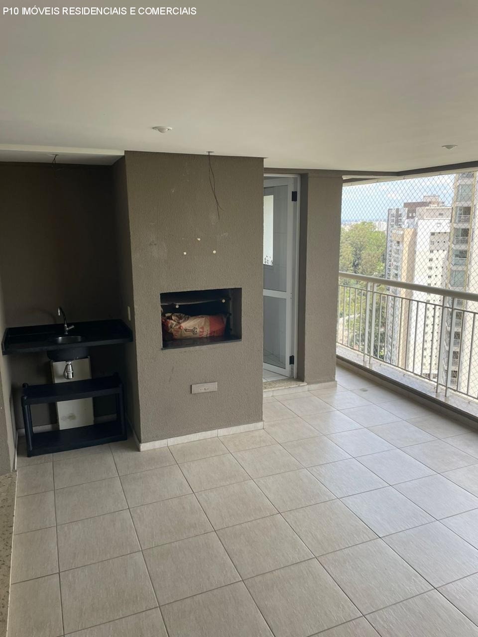 Apartamento, 3 quartos, 168 m² - Foto 1