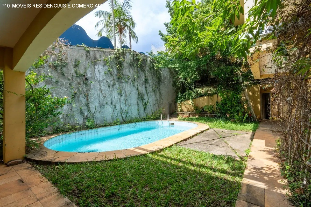 Casa à venda com 4 quartos, 417m² - Foto 3