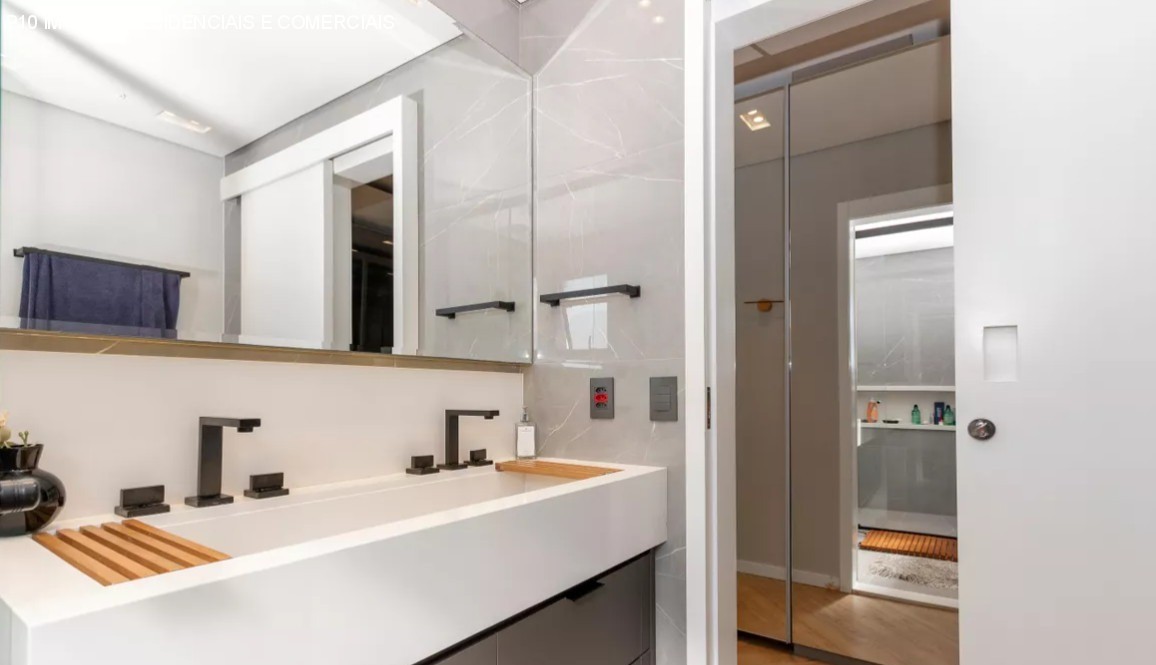 Apartamento à venda com 3 quartos, 181m² - Foto 37