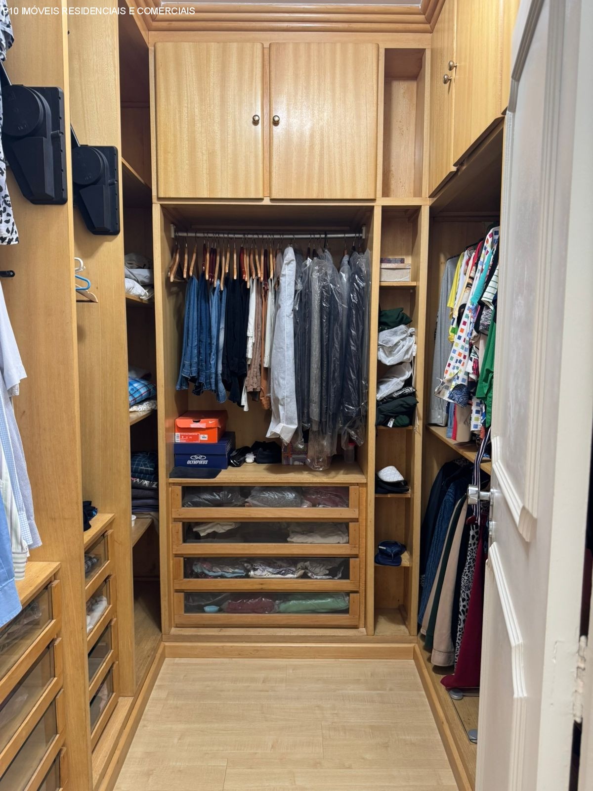 Apartamento, 3 quartos, 242 m² - Foto 10