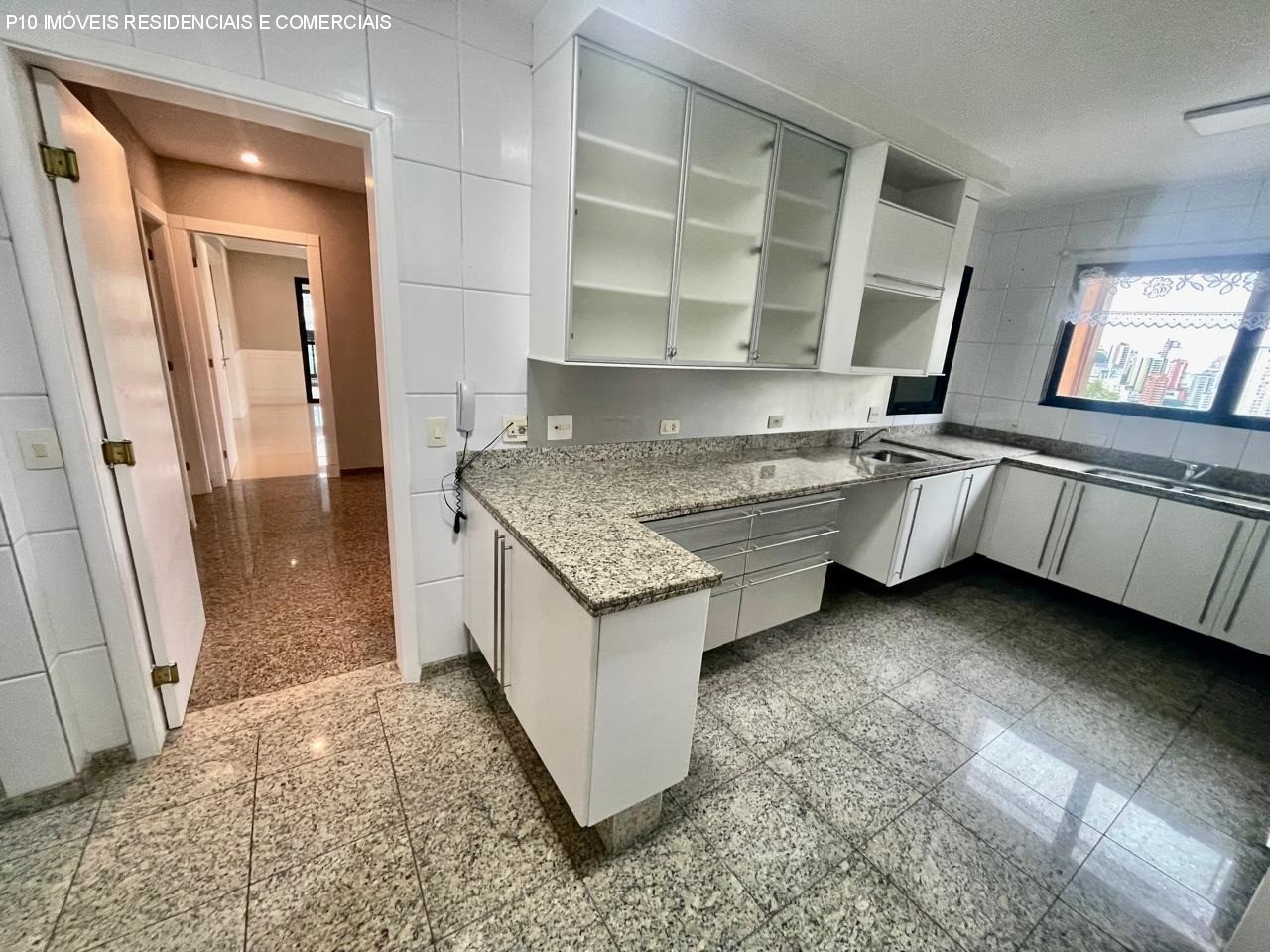 Apartamento à venda com 4 quartos, 385m² - Foto 12