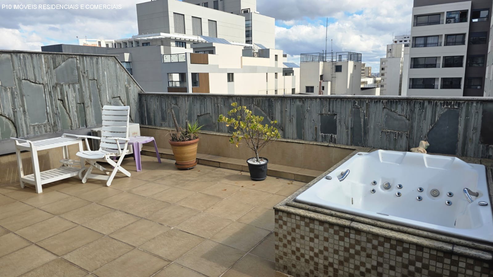 Cobertura à venda com 3 quartos, 217m² - Foto 1