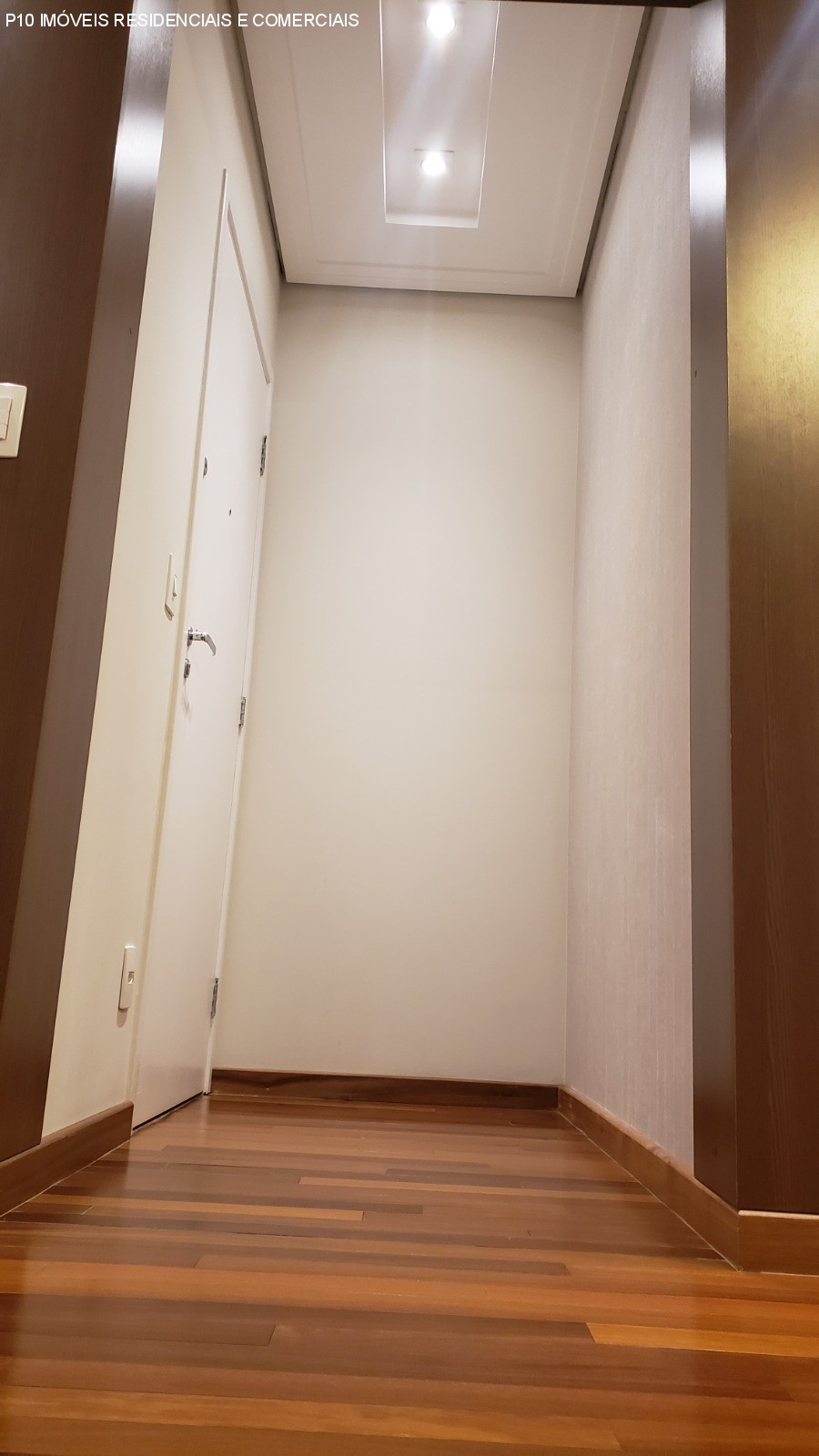 Apartamento à venda com 2 quartos, 82m² - Foto 4