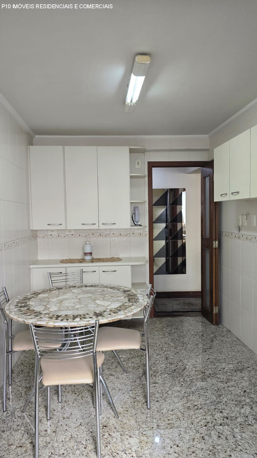 Cobertura à venda com 3 quartos, 217m² - Foto 17