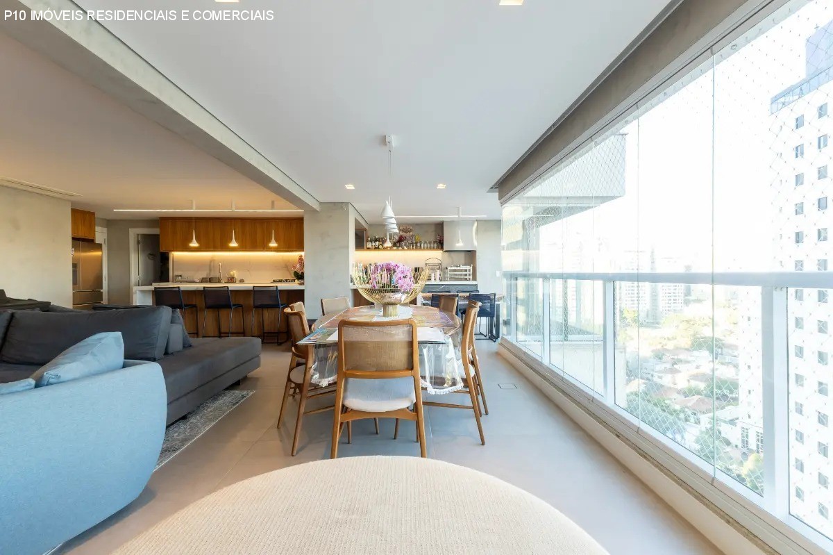 Apartamento, 4 quartos, 189 m² - Foto 1
