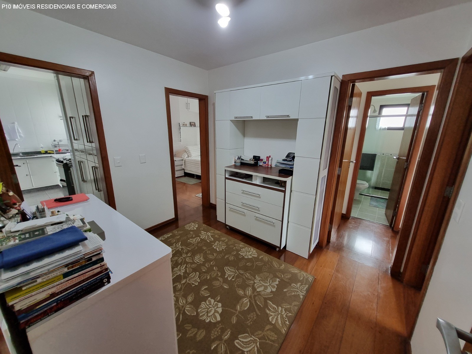 Apartamento à venda com 3 quartos, 156m² - Foto 7