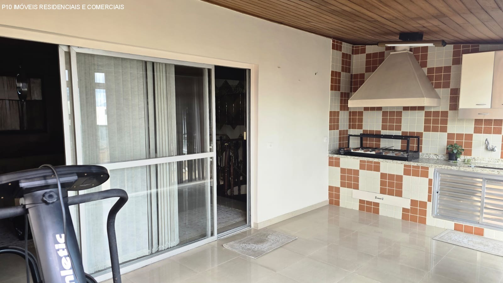 Cobertura à venda com 3 quartos, 217m² - Foto 6