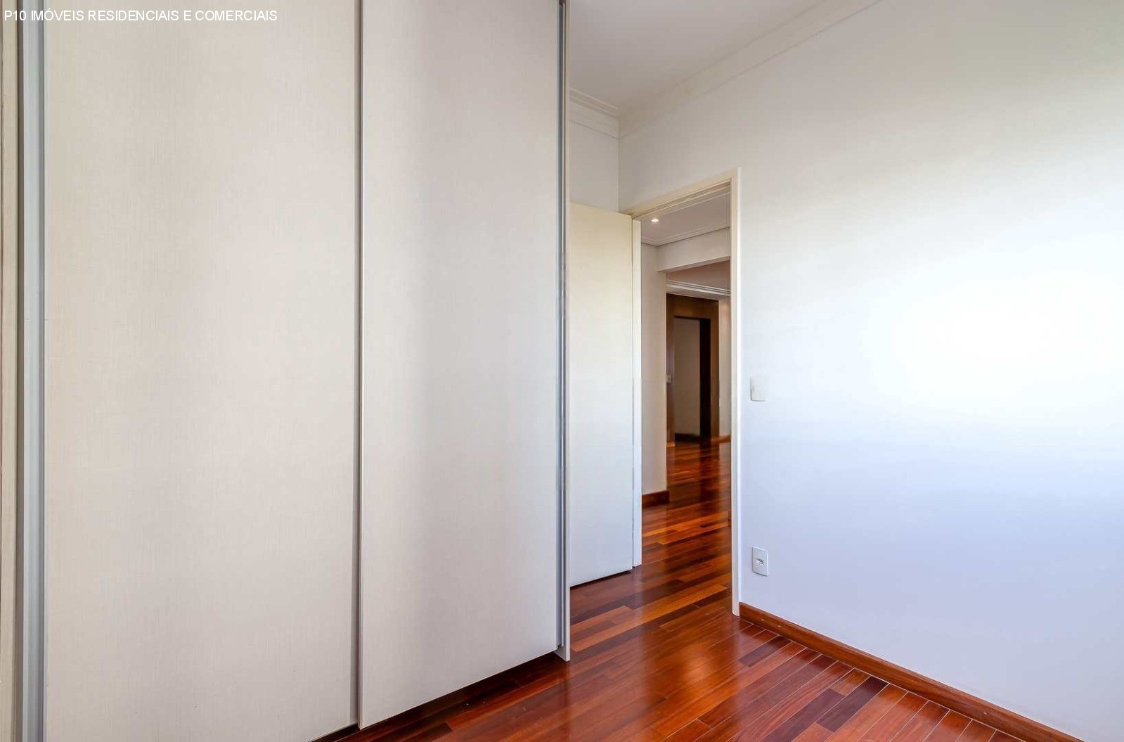 Apartamento à venda com 2 quartos, 82m² - Foto 25