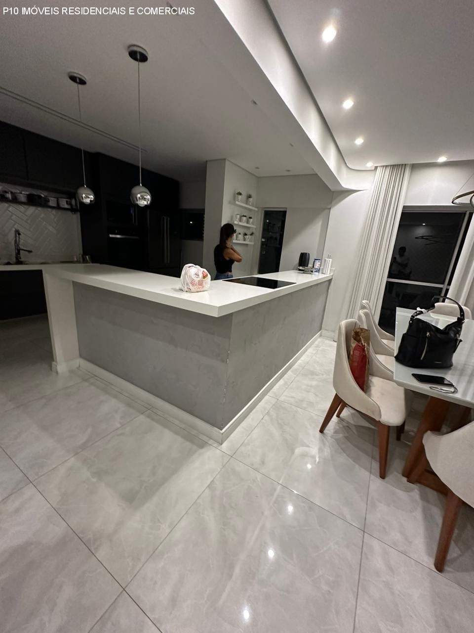 Cobertura, 3 quartos, 290 m² - Foto 4