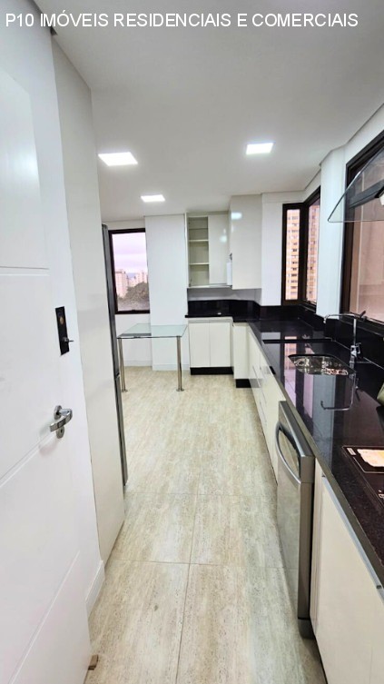 Cobertura à venda com 3 quartos, 210m² - Foto 17
