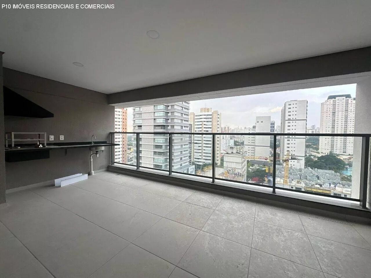 Apartamento à venda com 3 quartos, 132m² - Foto 2