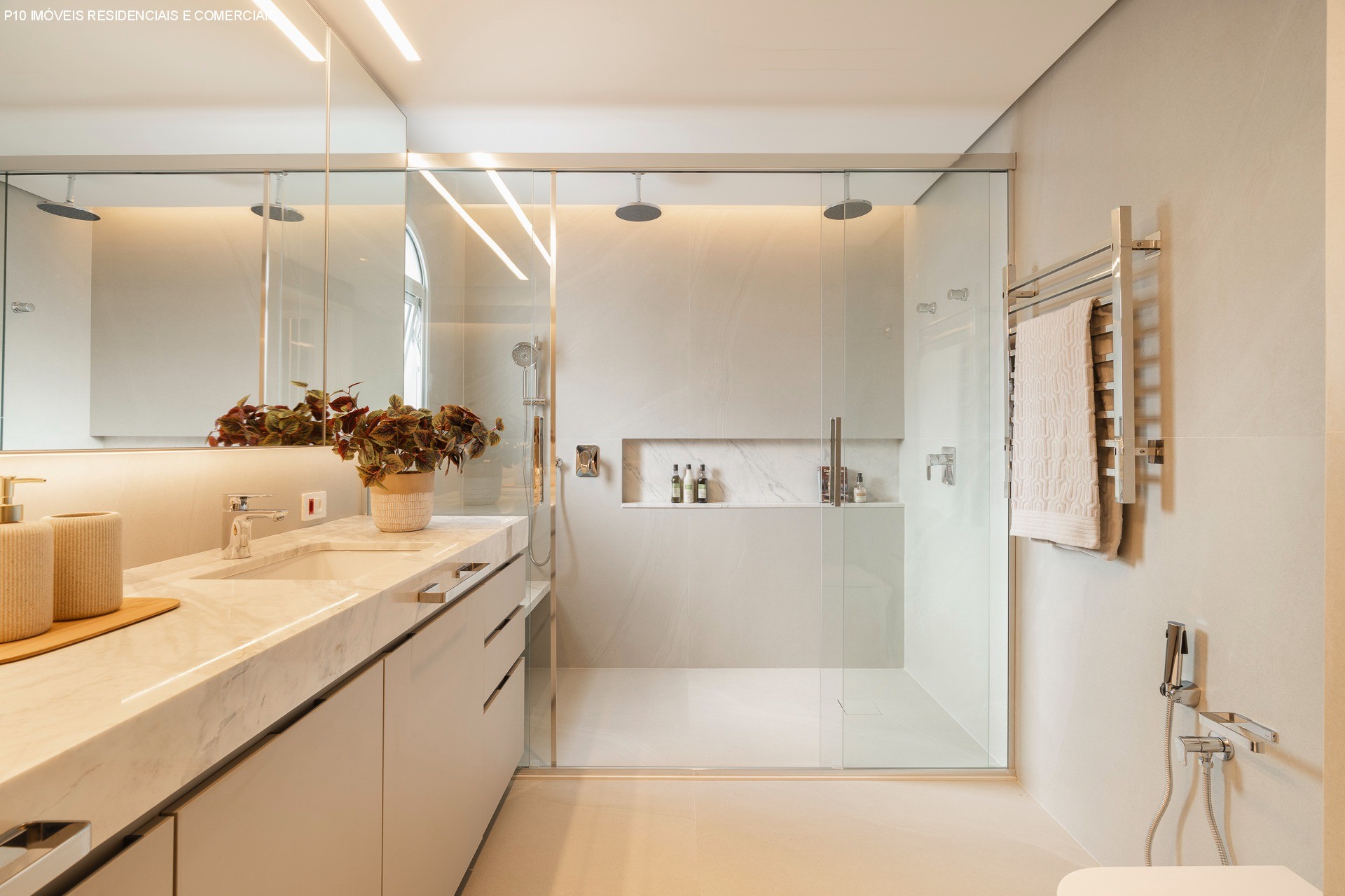 Apartamento, 3 quartos, 270 m² - Foto 32