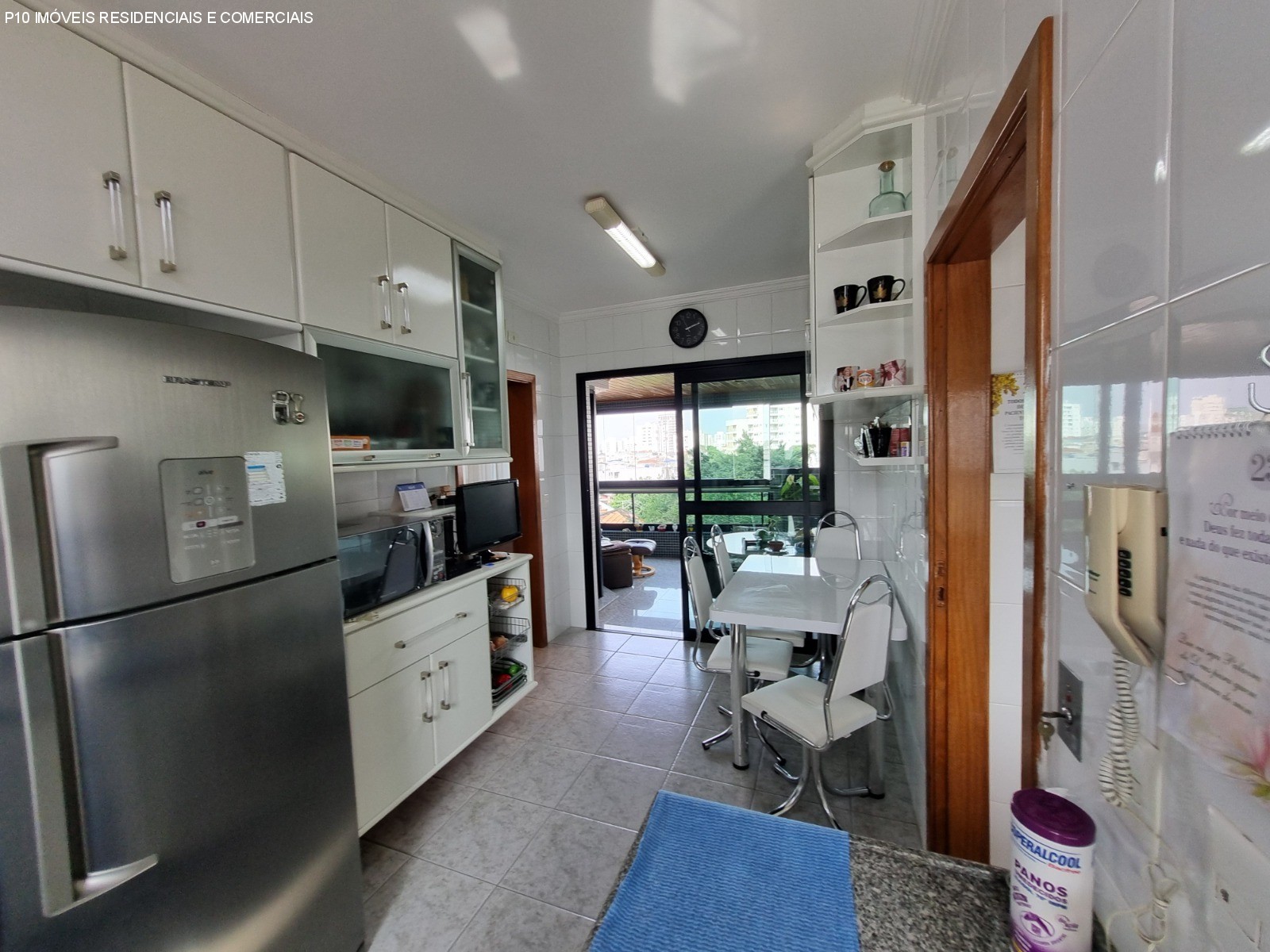 Apartamento à venda com 3 quartos, 156m² - Foto 6