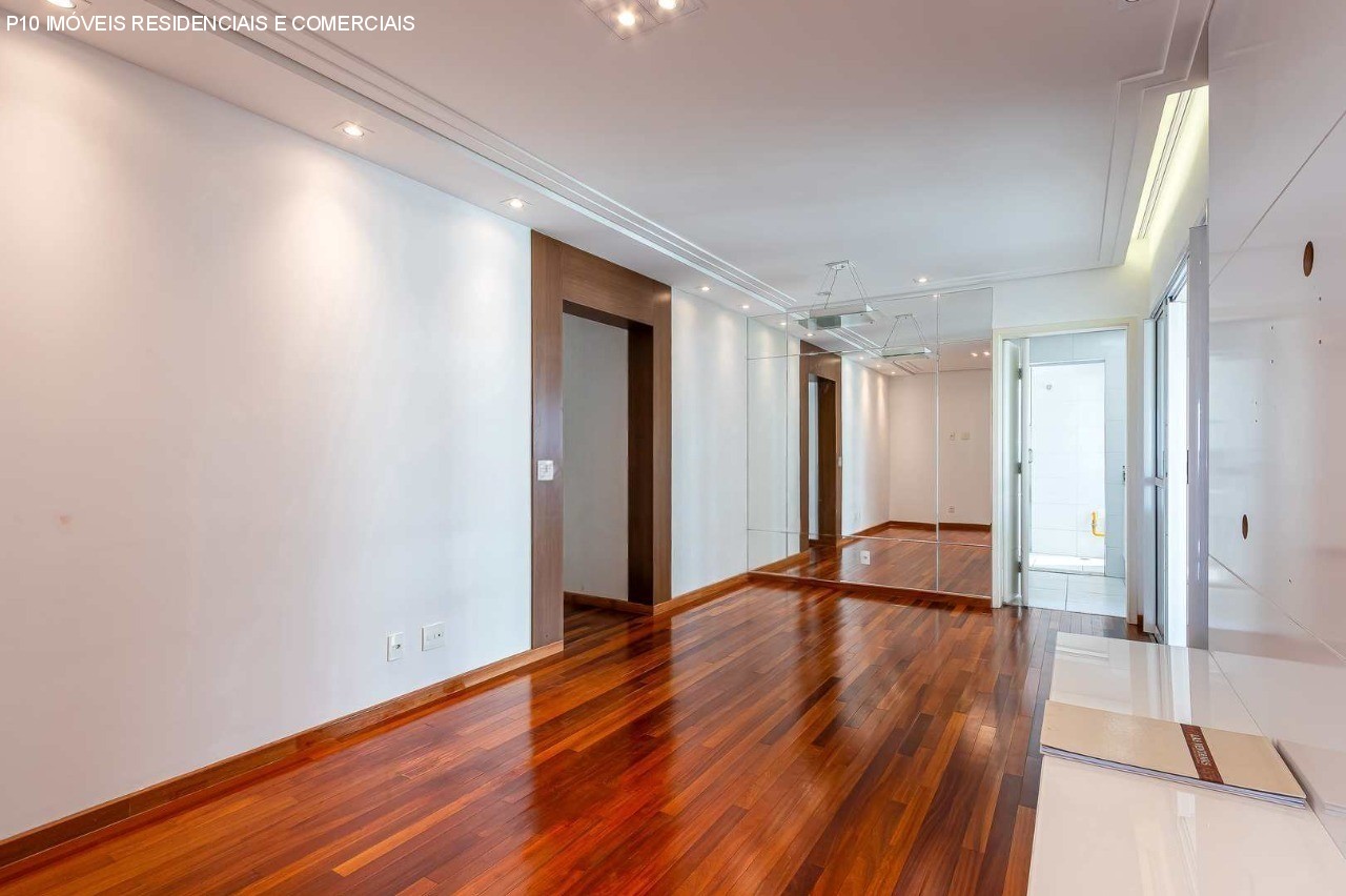Apartamento à venda com 2 quartos, 82m² - Foto 5