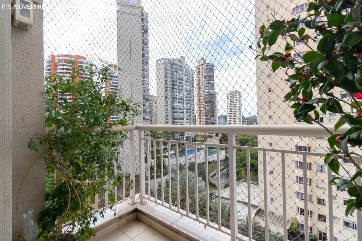 Apartamento à venda com 3 quartos, 251m² - Foto 27