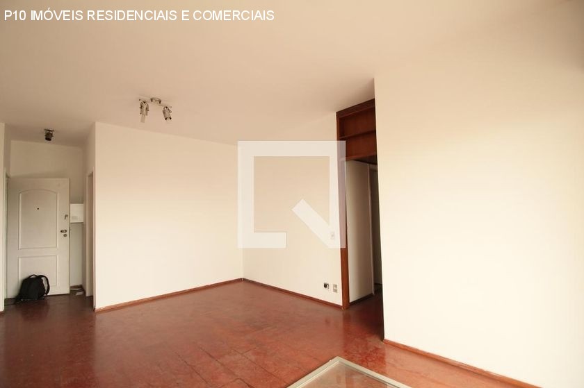 Apartamento à venda com 2 quartos, 70m² - Foto 5