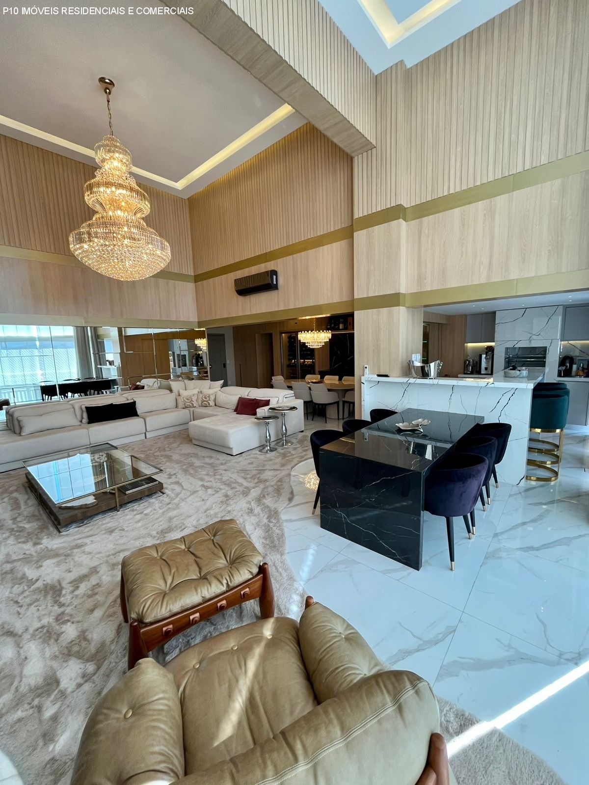 Apartamento, 4 quartos, 238 m² - Foto 2