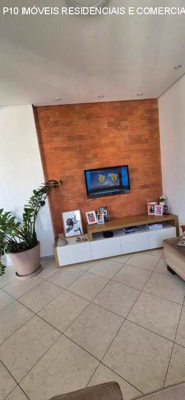 Apartamento à venda com 2 quartos, 67m² - Foto 16