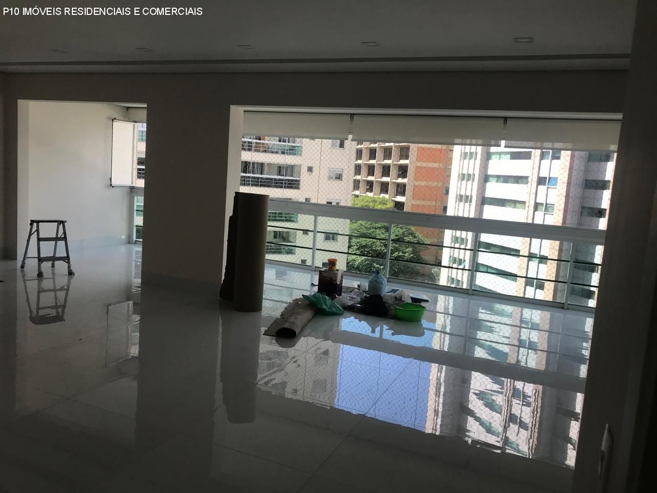 Apartamento, 3 quartos, 140 m² - Foto 1