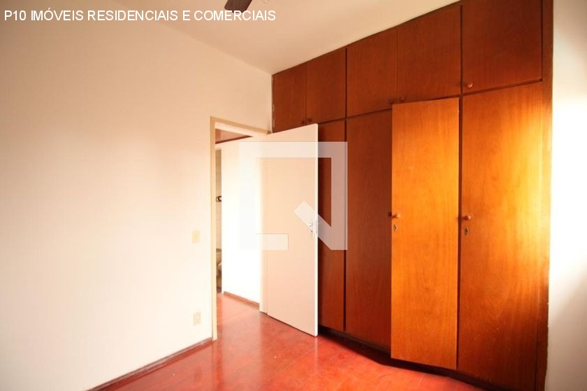 Apartamento à venda com 2 quartos, 70m² - Foto 12