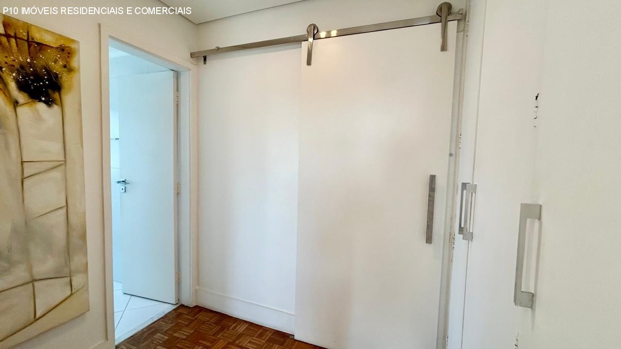 Apartamento à venda com 3 quartos, 124m² - Foto 19