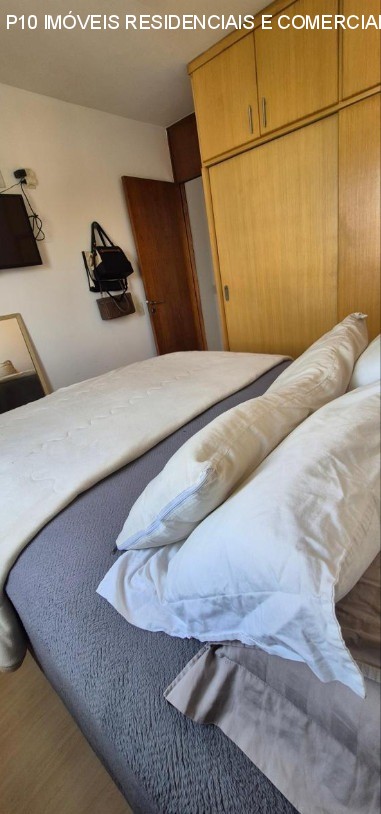 Apartamento à venda com 2 quartos, 67m² - Foto 8