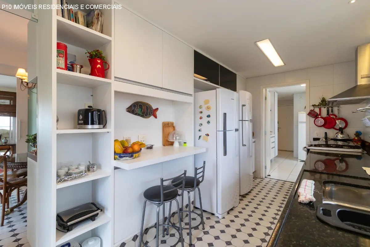 Apartamento à venda com 3 quartos, 251m² - Foto 21
