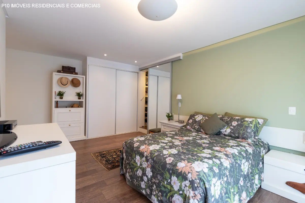 Apartamento à venda com 3 quartos, 251m² - Foto 30
